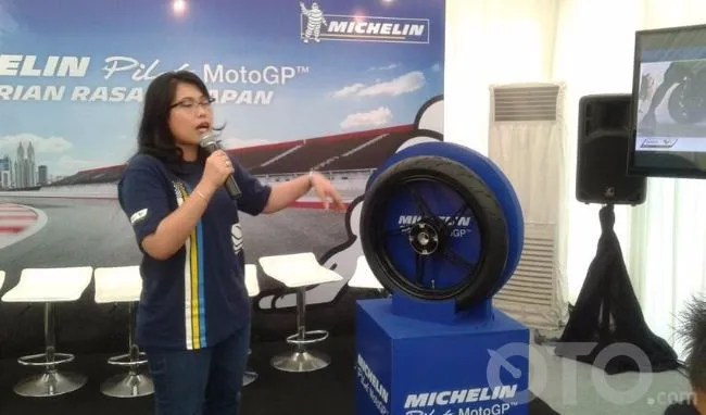 Ban Michelin Untuk Vario. Michelin Pilot MotoGp, Ban Skutik Rasa Balap