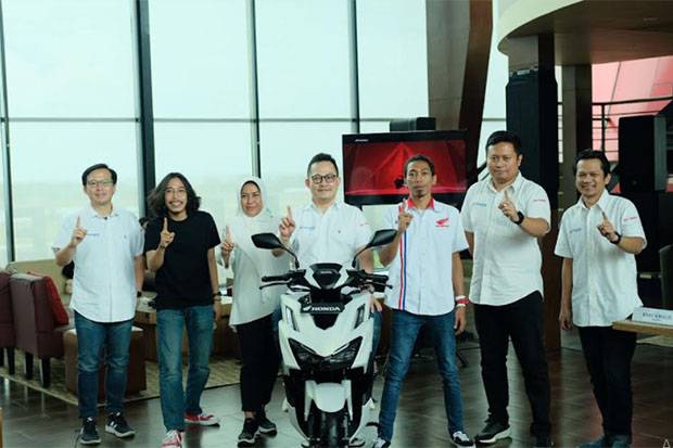Vario 160 Harga Makassar. All New Honda Vario 160 Mengaspal di Makassar, Harga Mulai Rp26 Juta